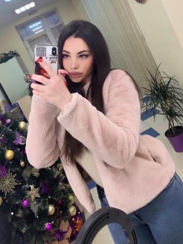 Надя